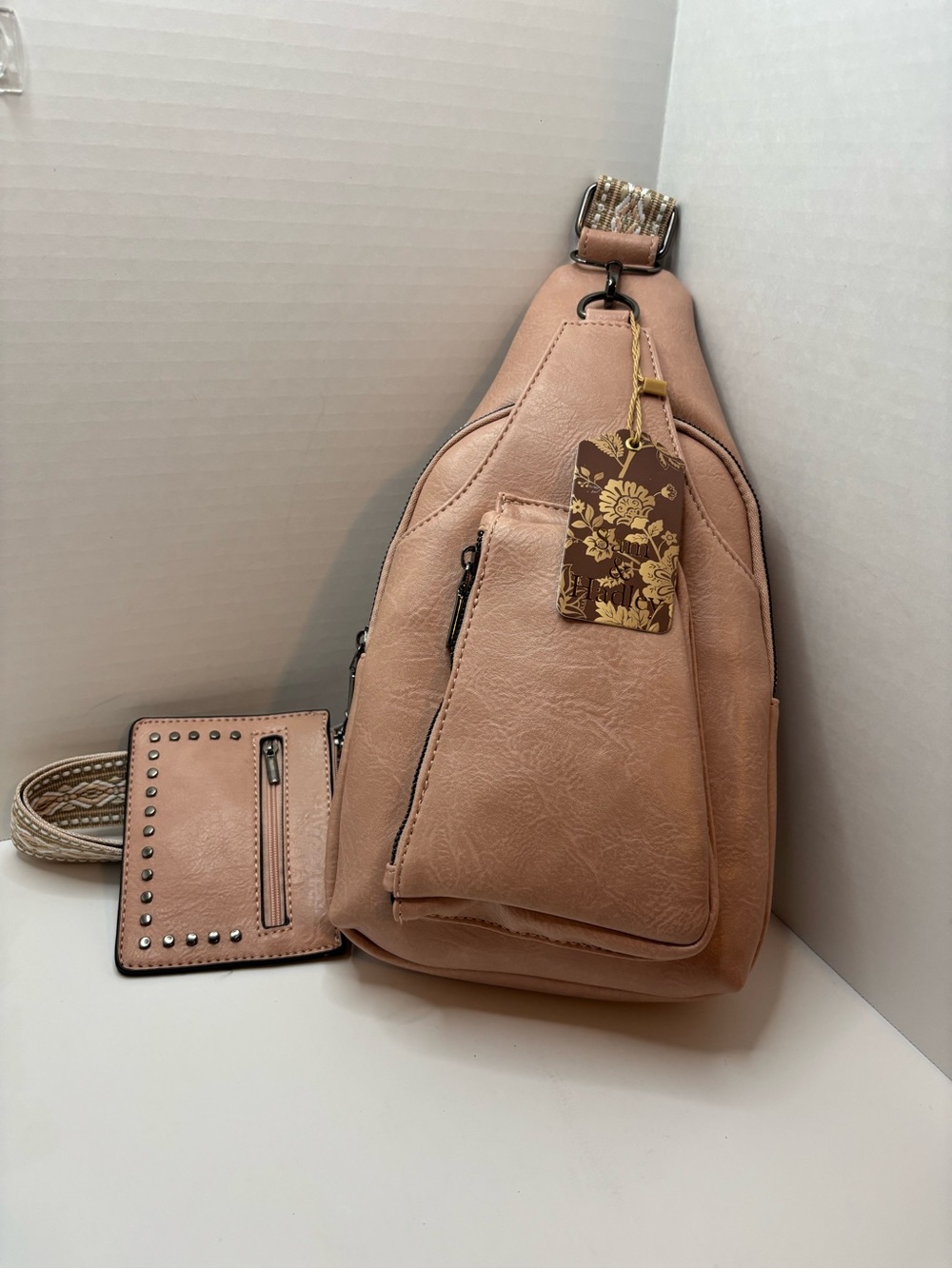 Sam&Hadley light pink Sling Bag with Card Holder